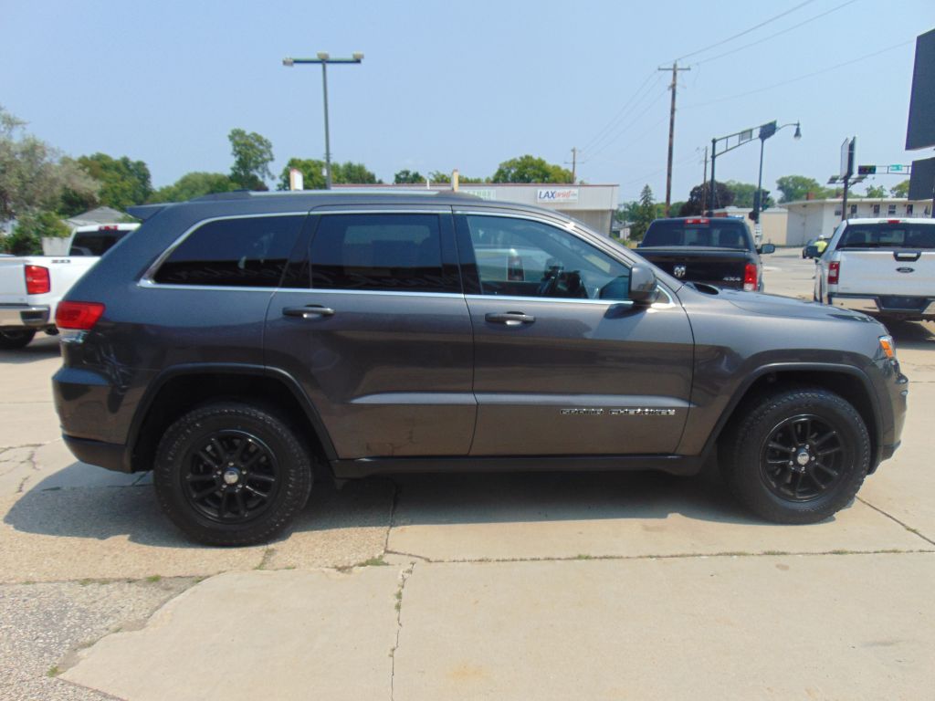 Photo 4 of this JEEP GRAND CHEROKEE