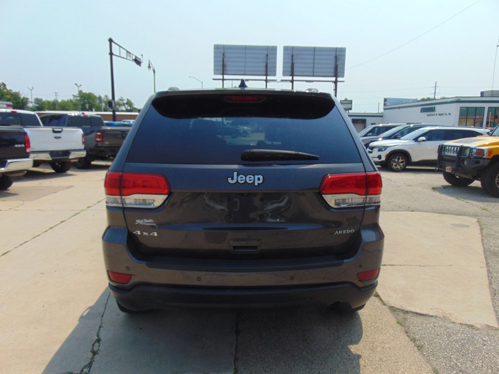 Photo 6 of this JEEP GRAND CHEROKEE