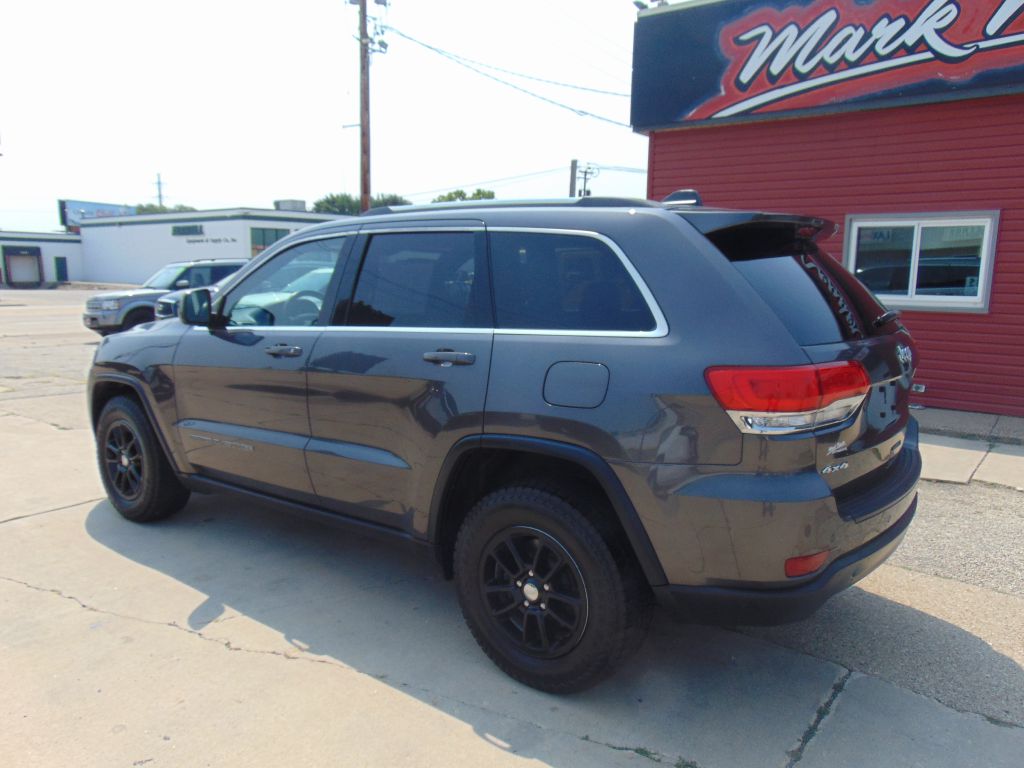 Photo 7 of this JEEP GRAND CHEROKEE