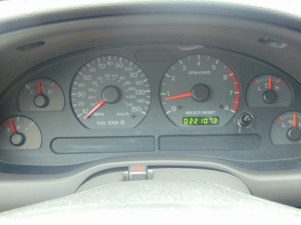 Photo 13 of this FORD MUSTANG GT