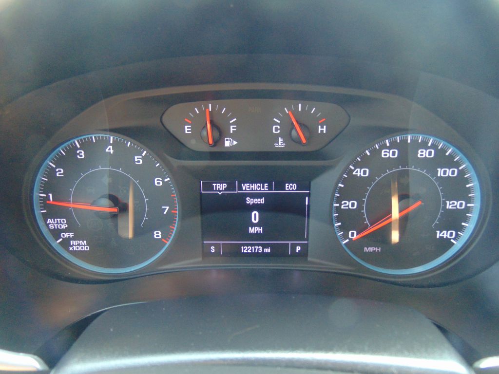 Photo 11 of this CHEVROLET MALIBU LT
