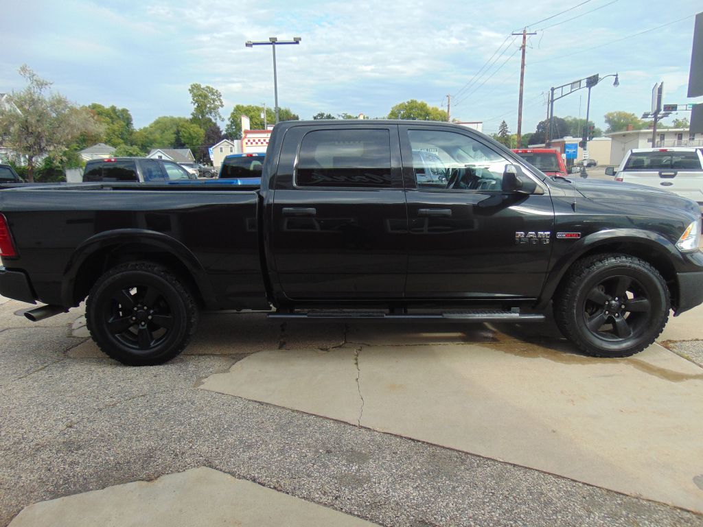 Photo 4 of this RAM 1500 OUTDOORSMA