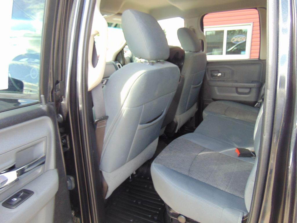 Photo 9 of this RAM 1500 OUTDOORSMA