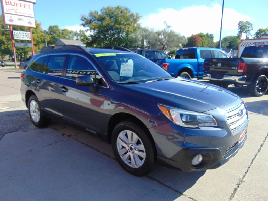 Photo 3 of this SUBARU OUTBACK