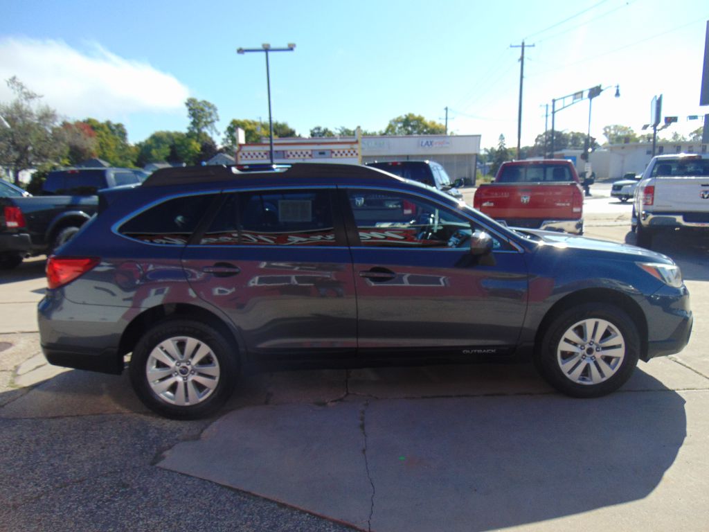 Photo 4 of this SUBARU OUTBACK