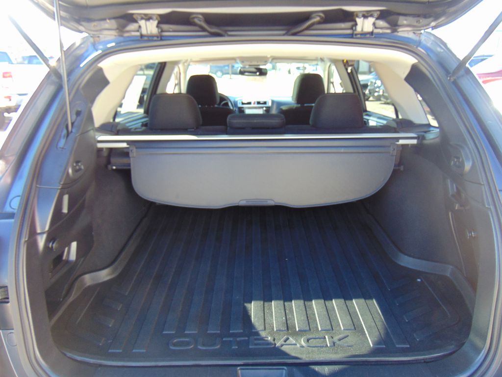 Photo 10 of this SUBARU OUTBACK