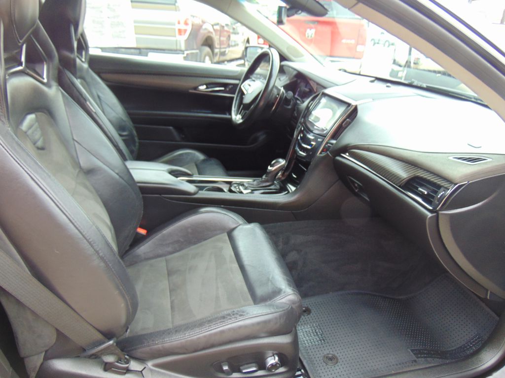 Photo 11 of this CADILLAC ATS LUXURY