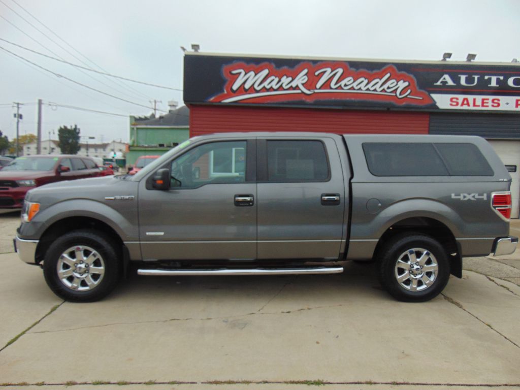 Photo 8 of this FORD F150 XLT