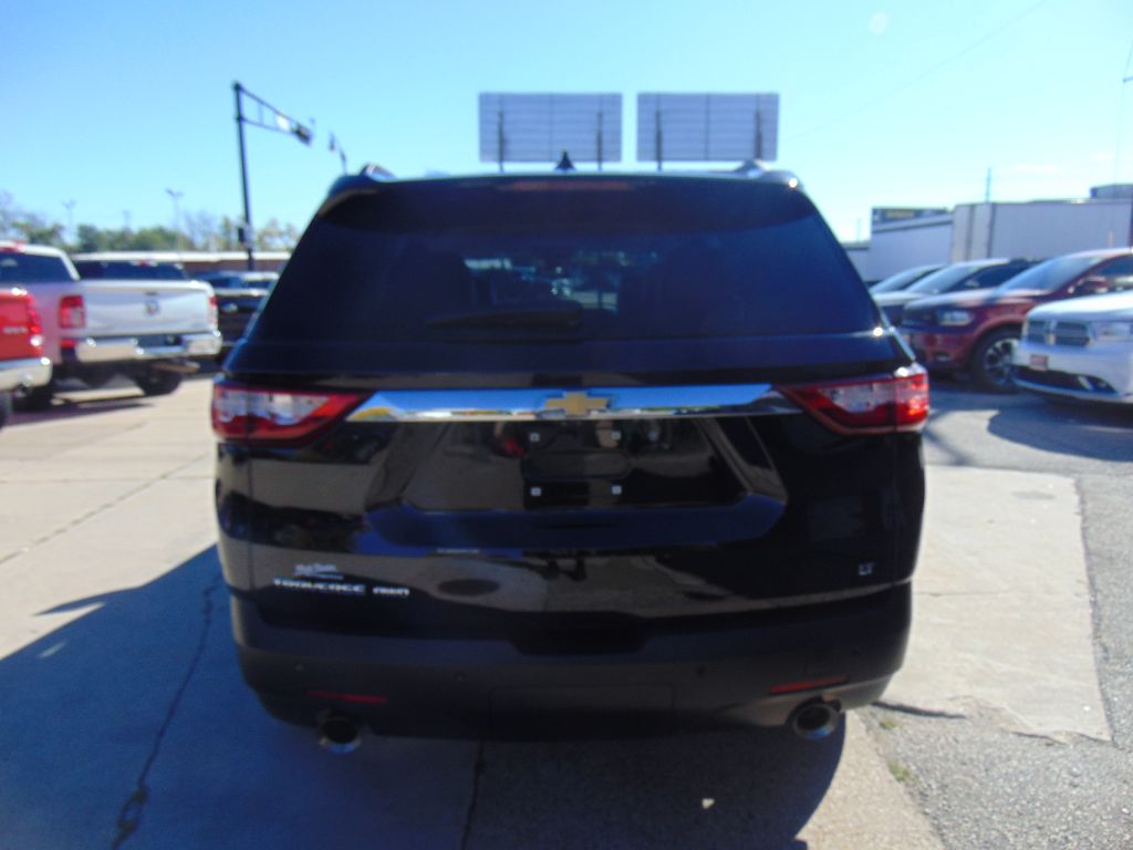Photo 6 of this CHEVROLET TRAVERSE 3LT