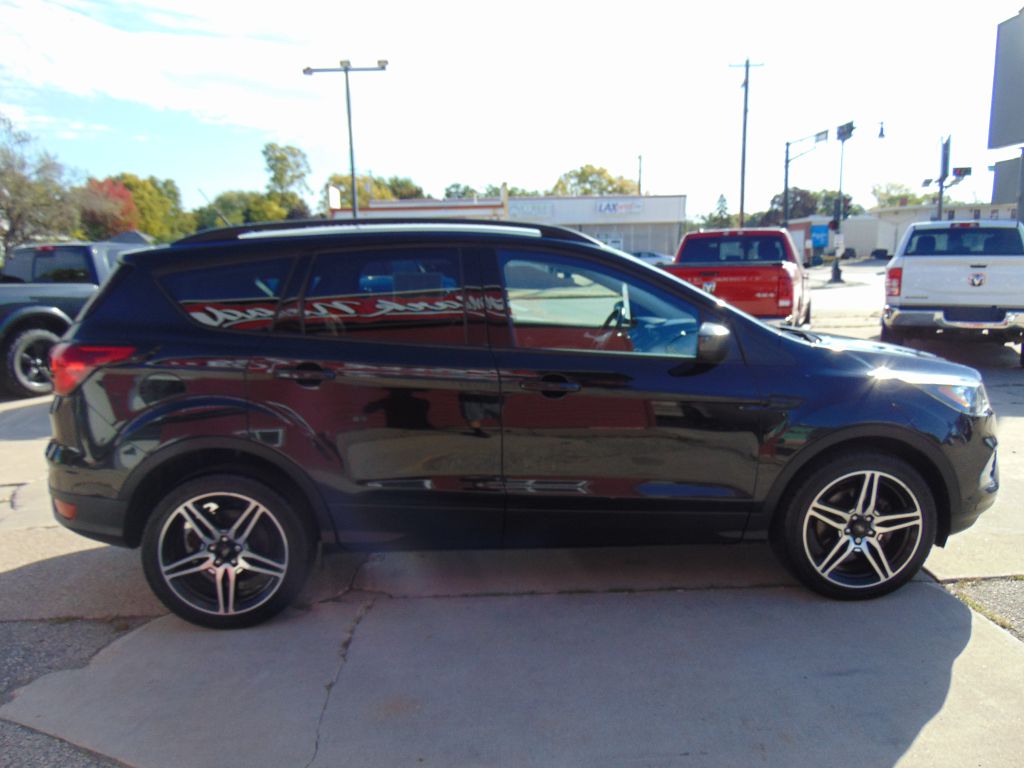 Photo 4 of this FORD ESCAPE SEL