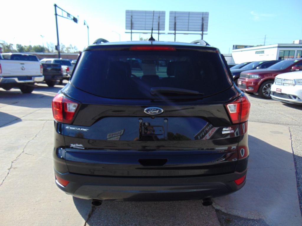 Photo 6 of this FORD ESCAPE SEL