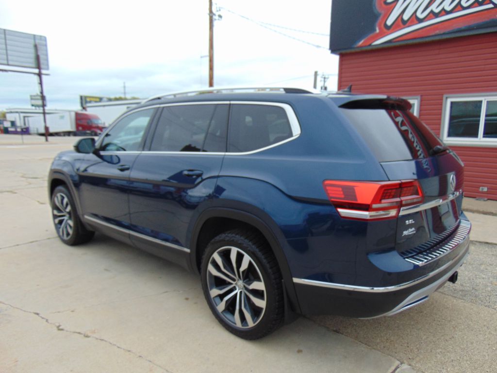 Photo 7 of this VOLKSWAGEN ATLAS SEL