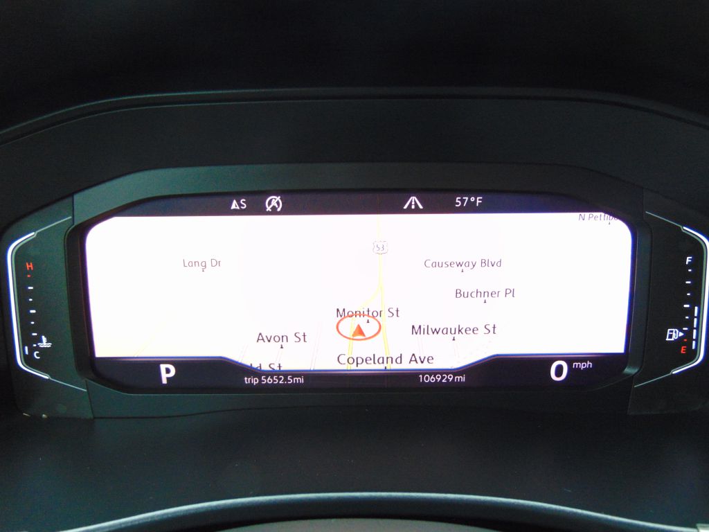 Photo 13 of this VOLKSWAGEN ATLAS SEL