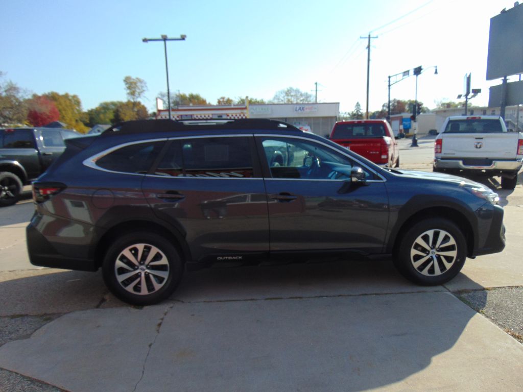 Photo 4 of this SUBARU OUTBACK PREMIUM