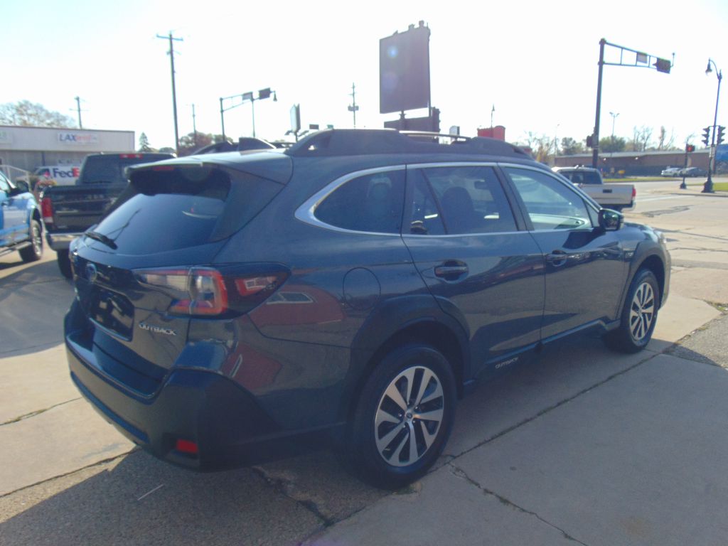 Photo 5 of this SUBARU OUTBACK PREMIUM