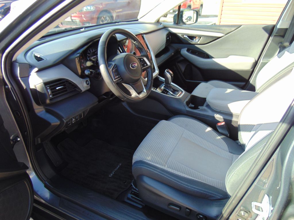 Photo 11 of this SUBARU OUTBACK PREMIUM