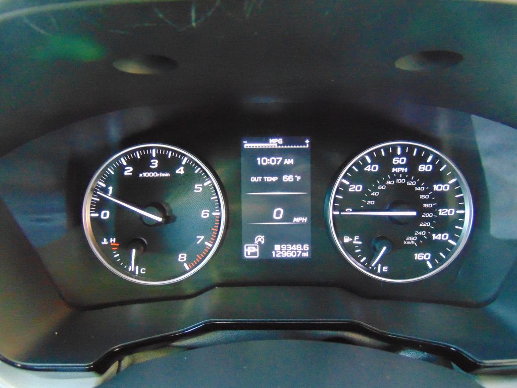 Photo 13 of this SUBARU OUTBACK PREMIUM
