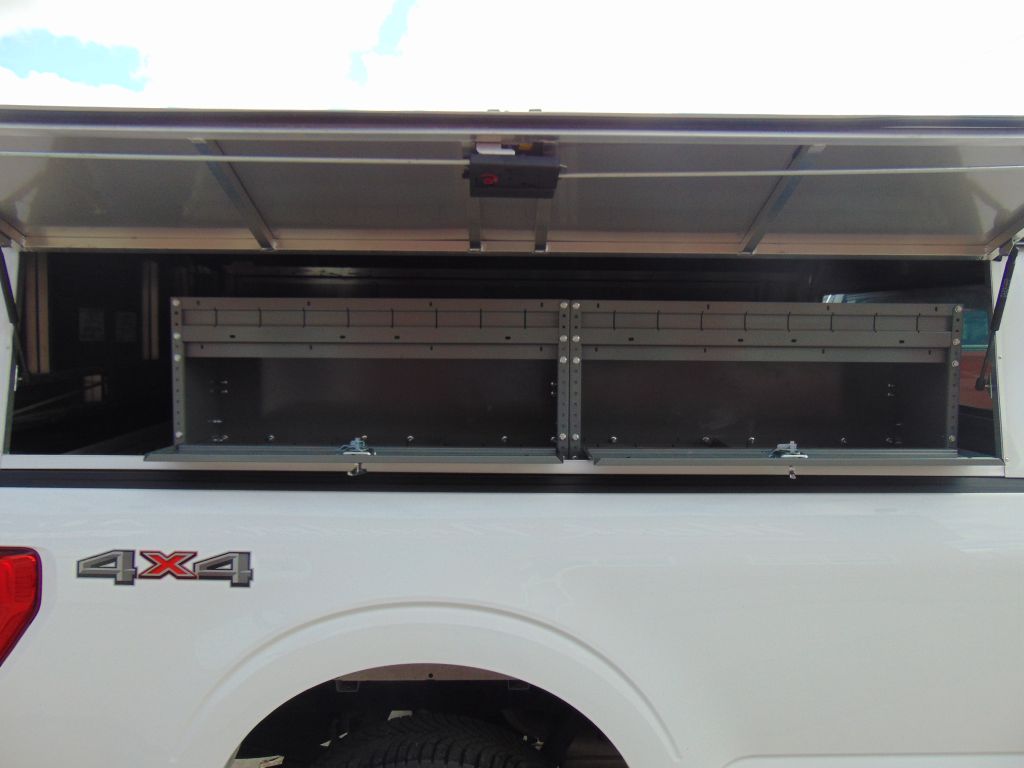Photo 11 of this FORD F150 XL