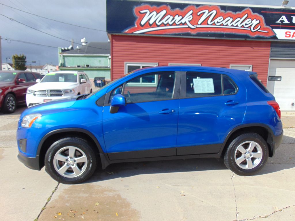 Photo 8 of this CHEVROLET TRAX LS