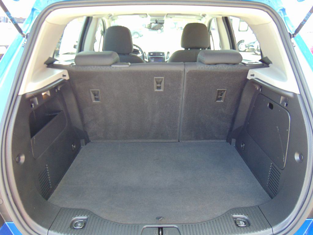 Photo 10 of this CHEVROLET TRAX LS