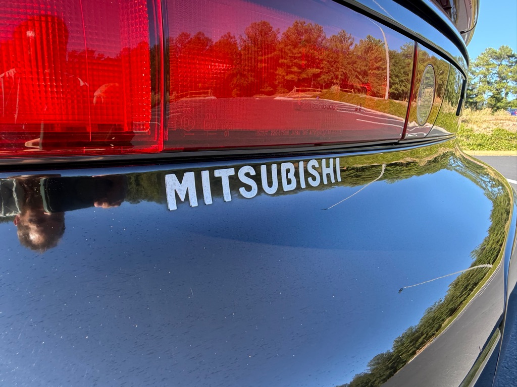 Photo 19 of this MITSUBISHI 3000 GT