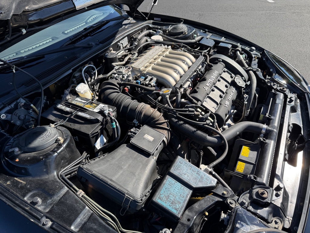 Photo 39 of this MITSUBISHI 3000 GT