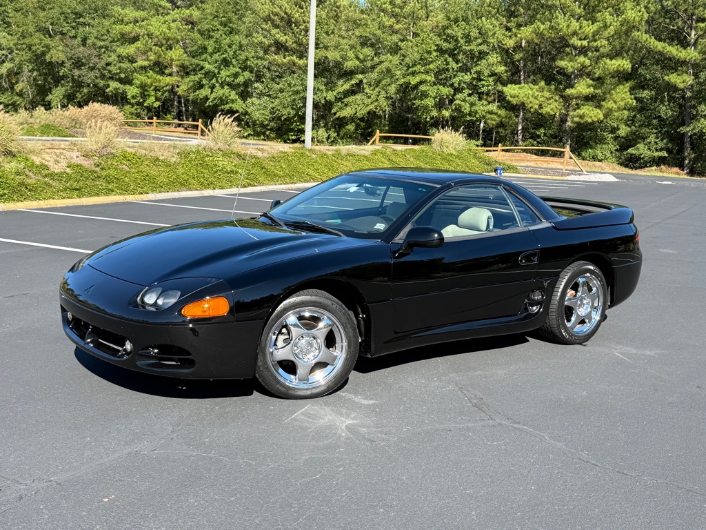 Photo 3 of this MITSUBISHI 3000 GT