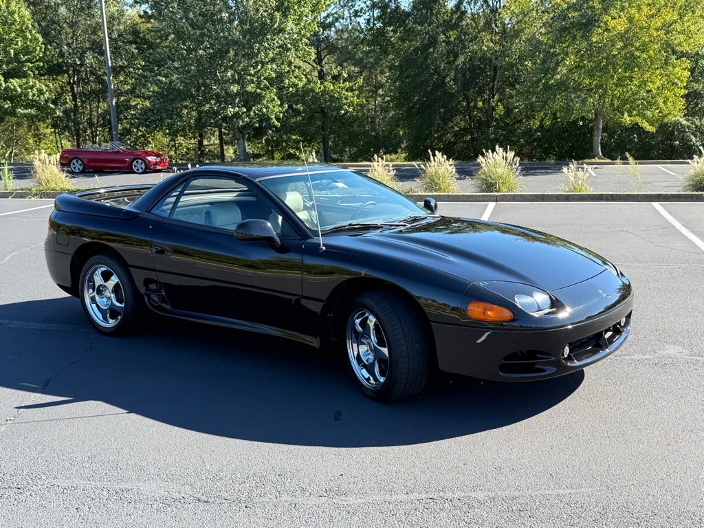 Photo 7 of this MITSUBISHI 3000 GT
