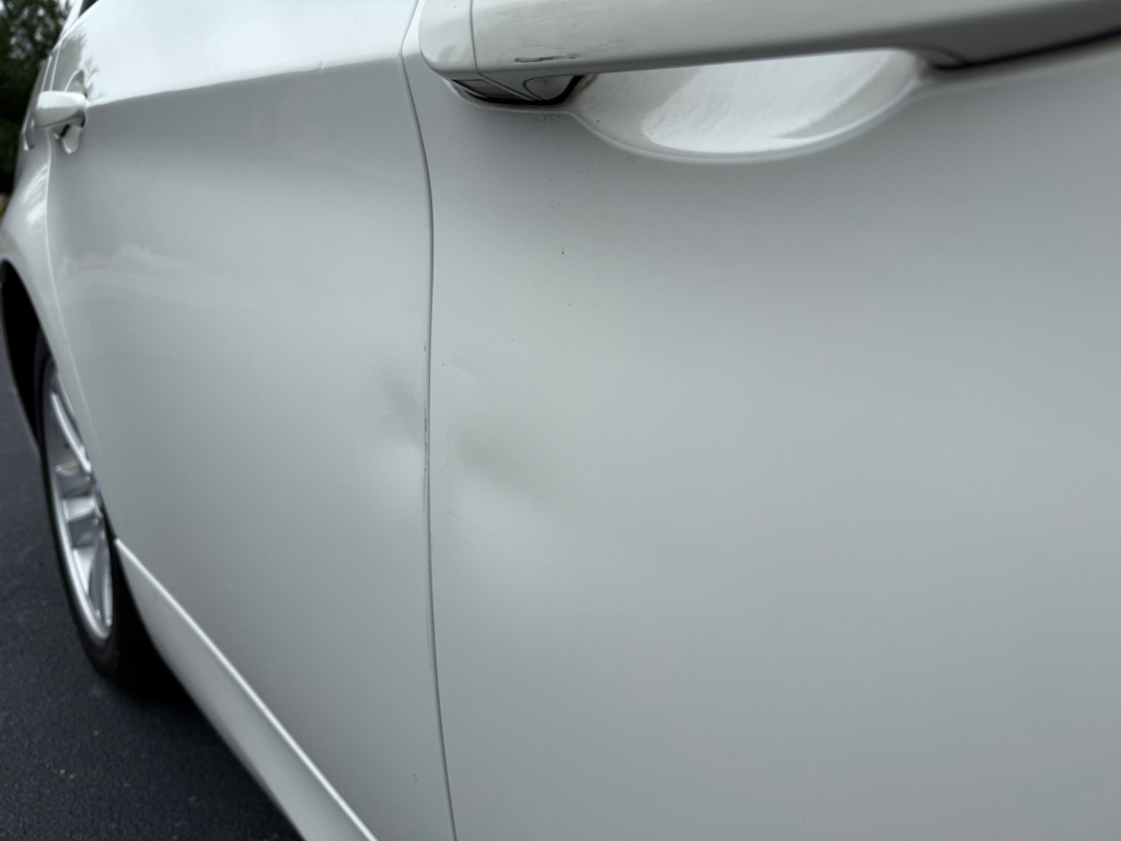 Photo 34 of this BMW 328