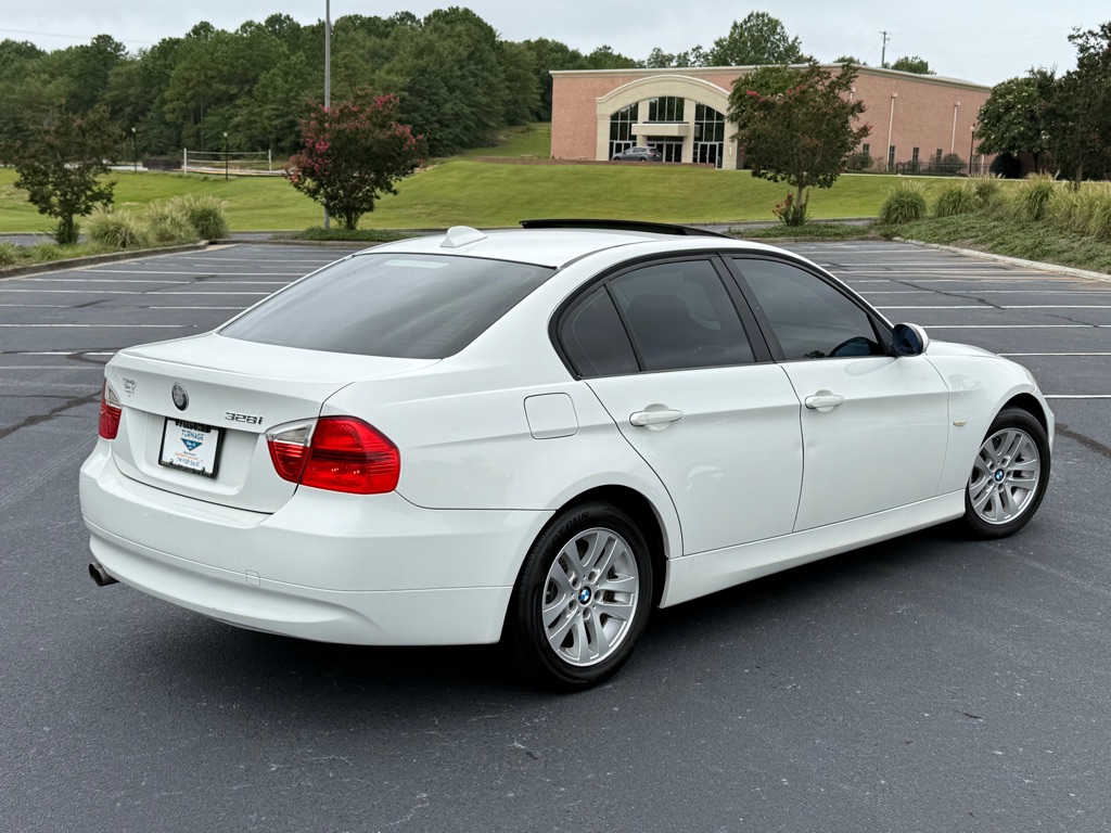 Photo 7 of this BMW 328