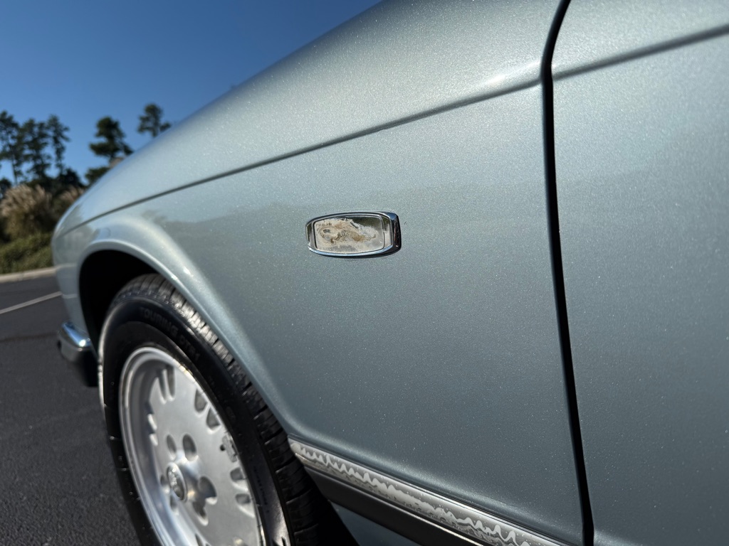 Photo 32 of this JAGUAR XJ6