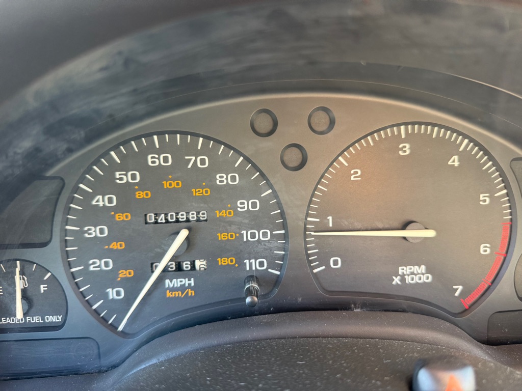 Photo 23 of this SATURN SL1