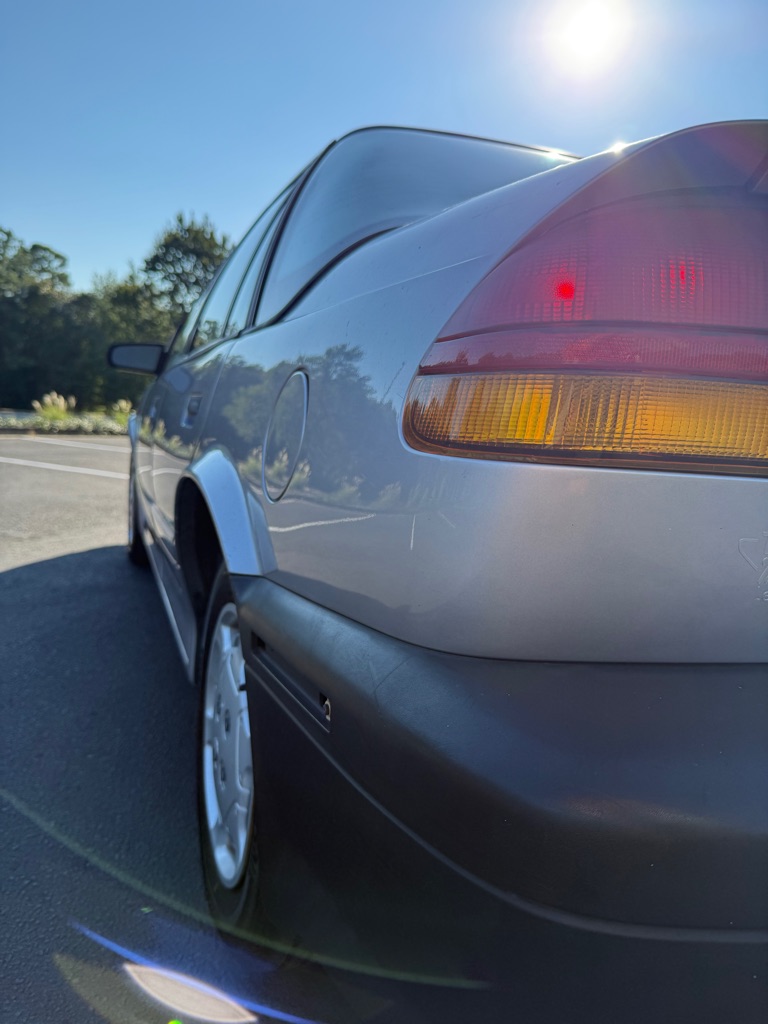 Photo 32 of this SATURN SL1