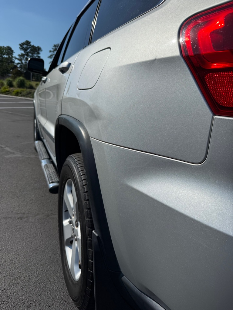 Photo 36 of this JEEP GRAND CHEROKEE