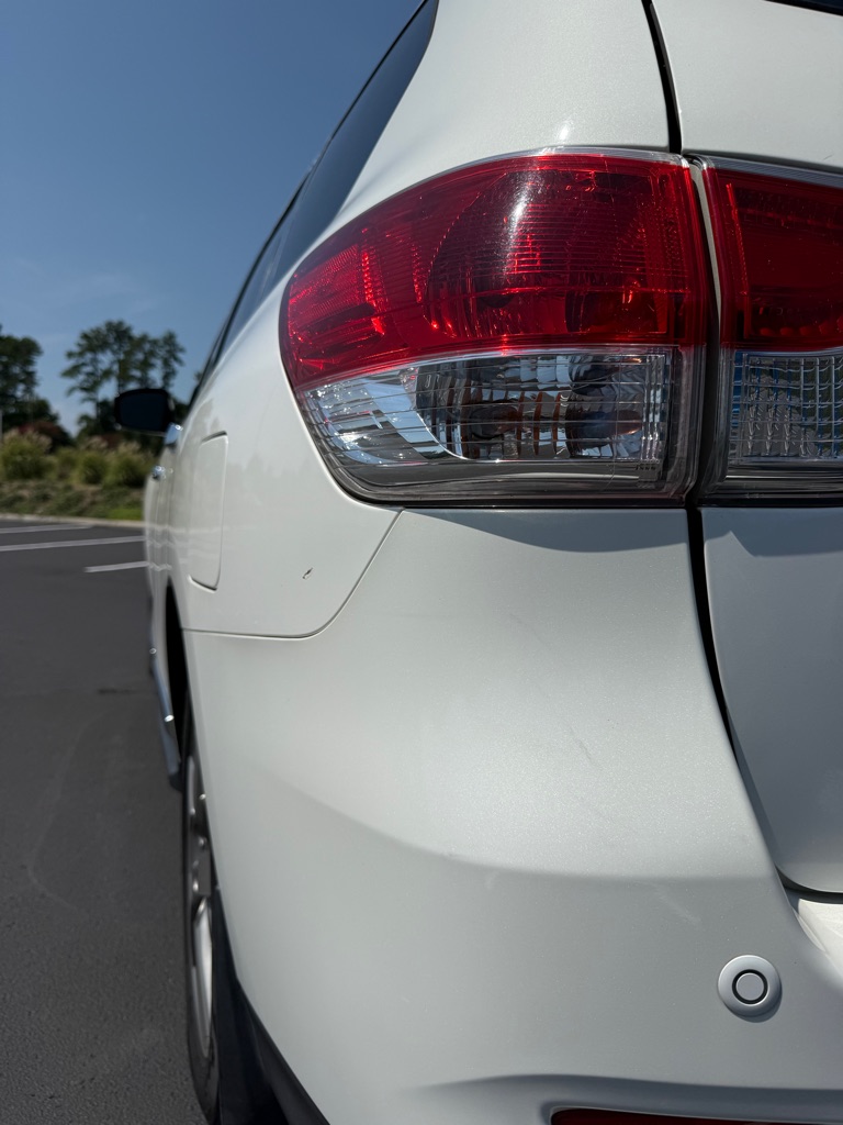 Photo 40 of this NISSAN PATHFINDER