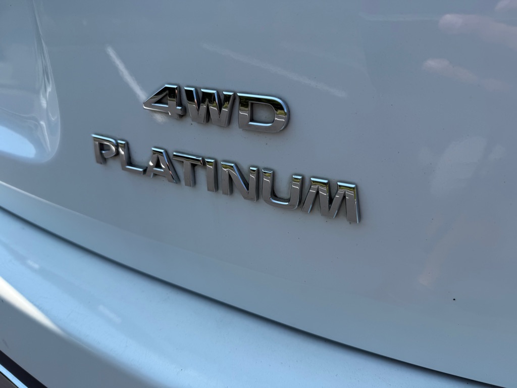 Photo 42 of this NISSAN PATHFINDER