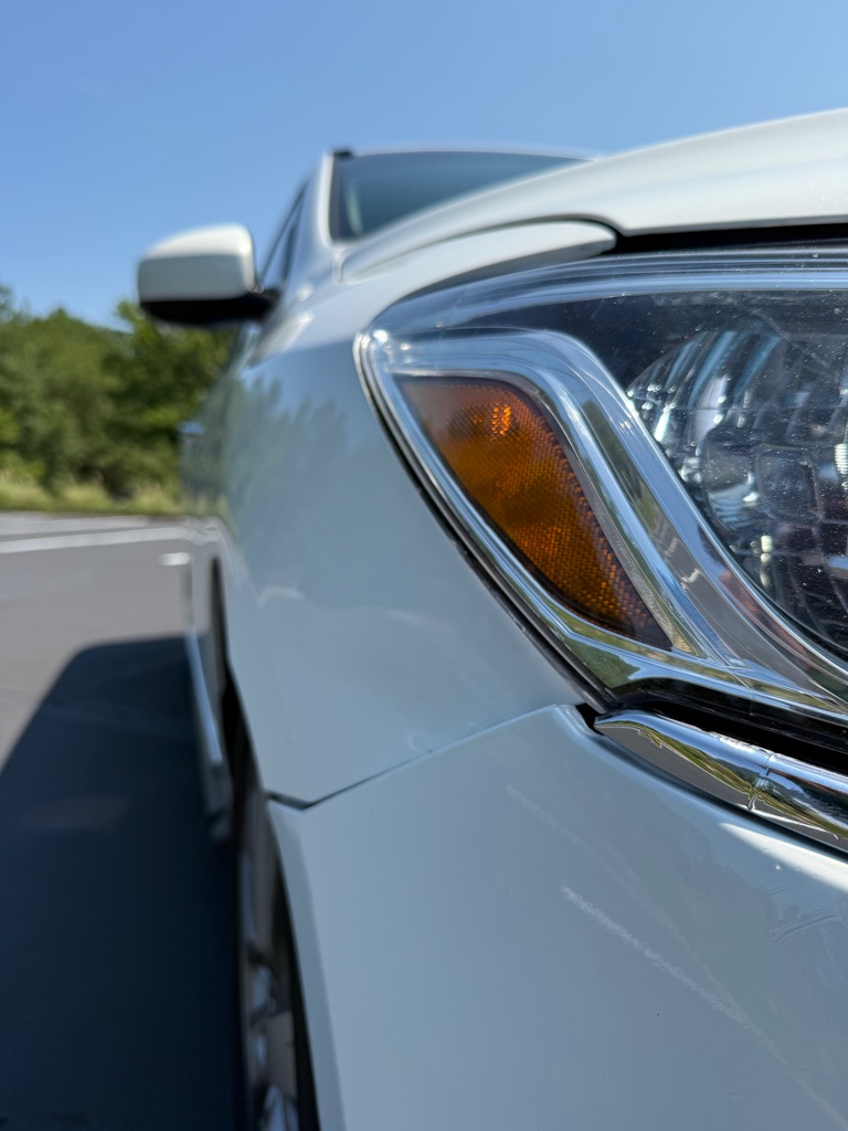 Photo 38 of this NISSAN PATHFINDER