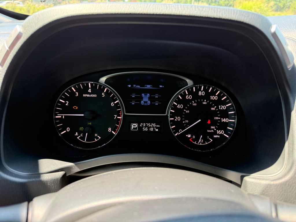 Photo 24 of this NISSAN PATHFINDER