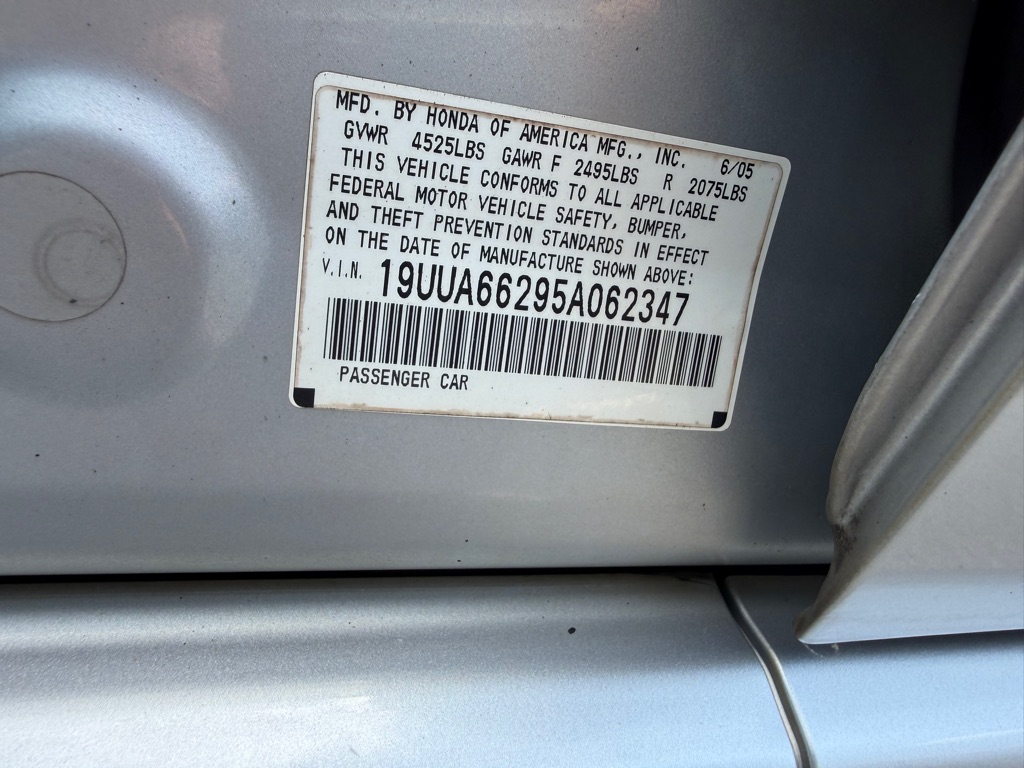 Photo 33 of this ACURA TL