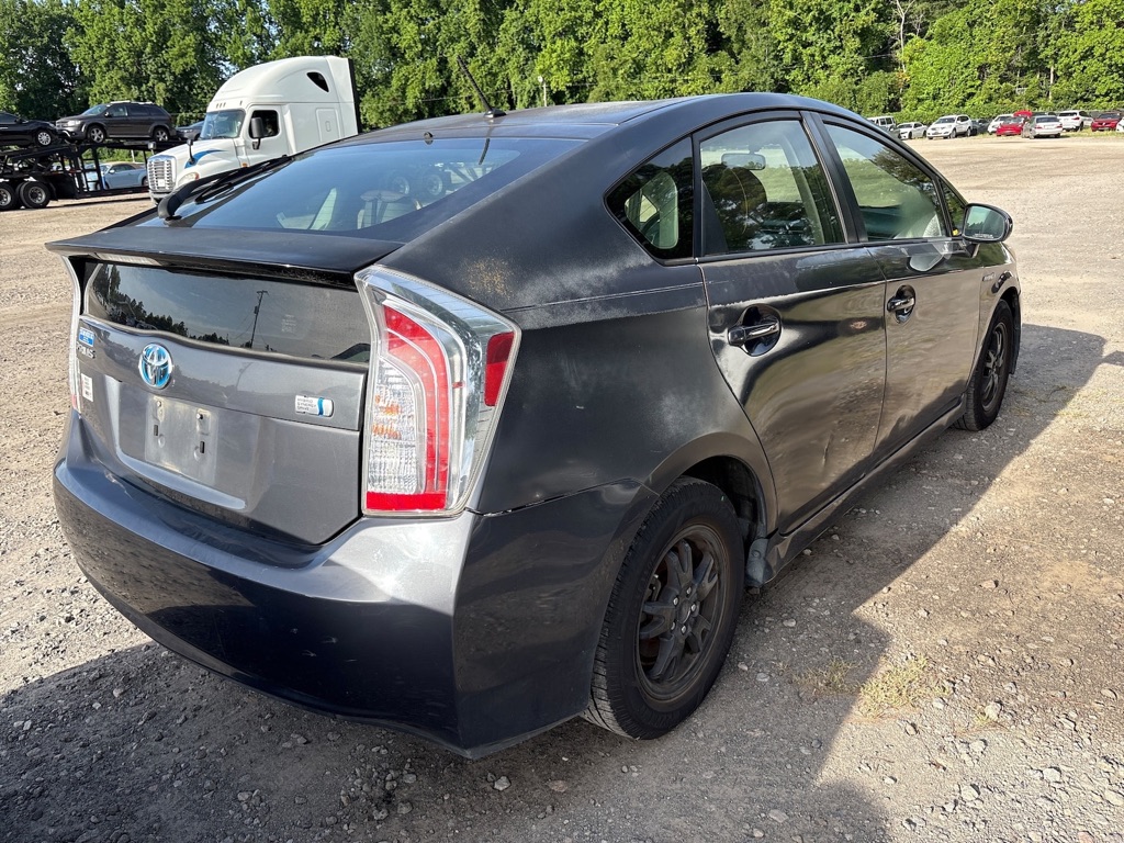 Photo 7 of this TOYOTA PRIUS