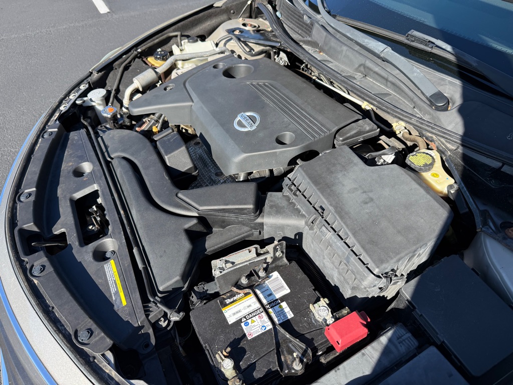 Photo 32 of this NISSAN ALTIMA