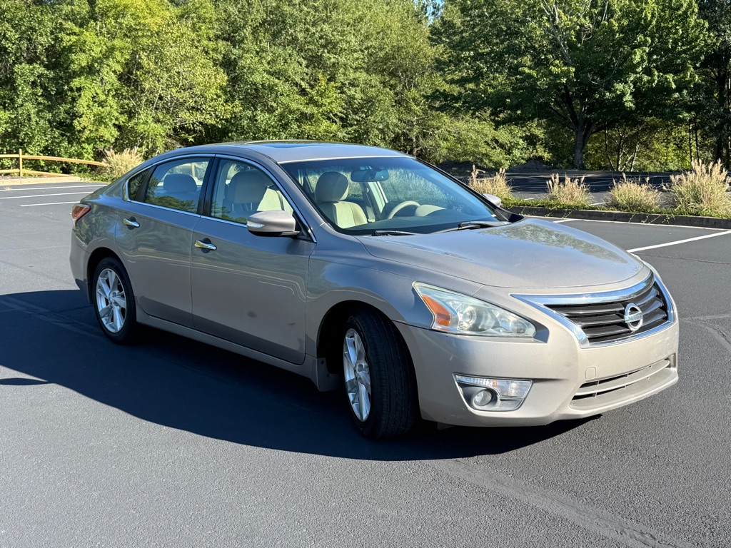 Photo 5 of this NISSAN ALTIMA