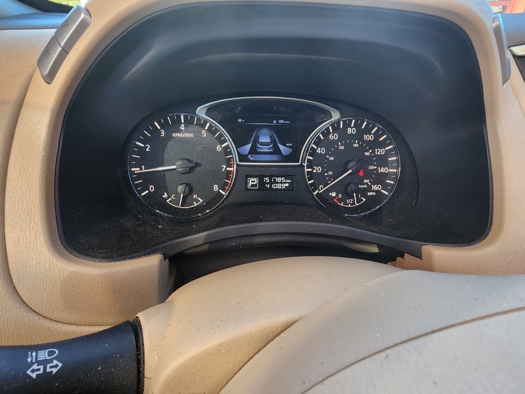 Photo 44 of this FORD TRANSIT CONNECT