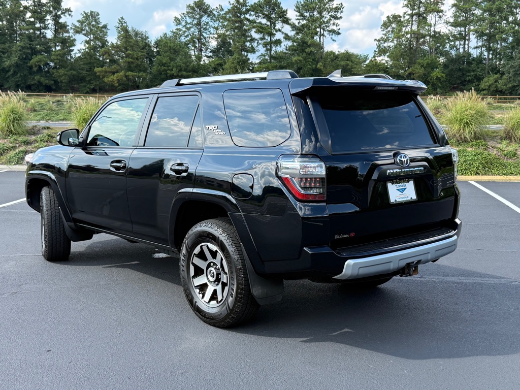 Photo 9 of this TOYOTA 4RUNNER