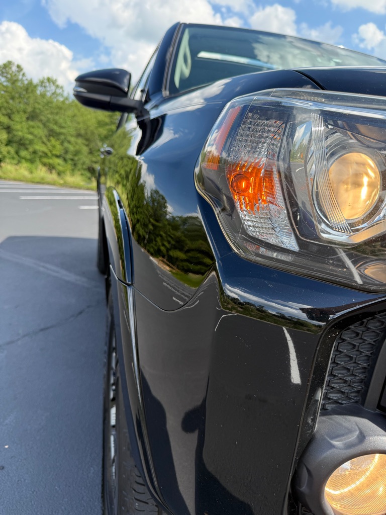 Photo 29 of this TOYOTA 4RUNNER