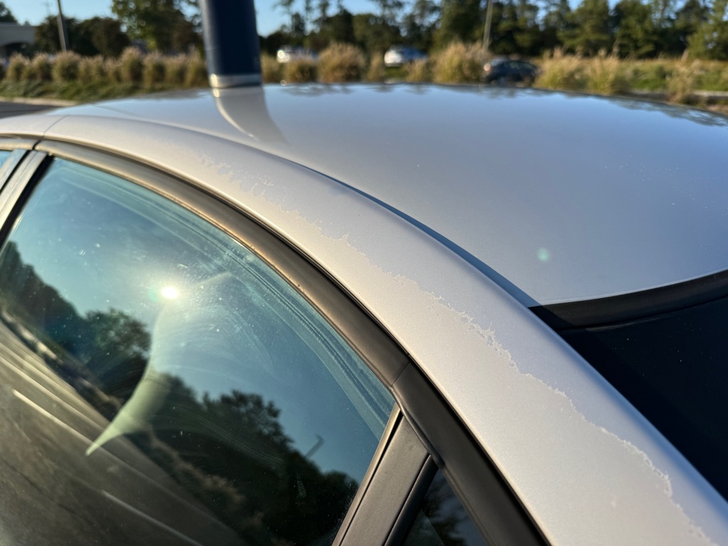 Photo 37 of this SATURN SL1