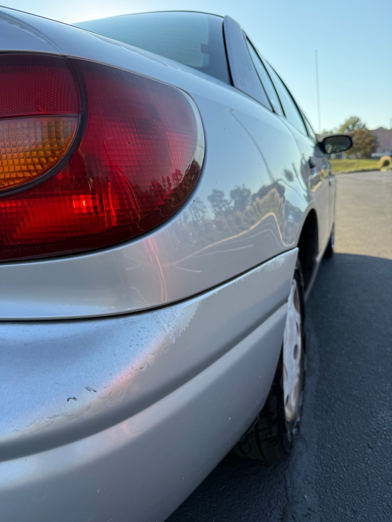 Photo 27 of this SATURN SL1