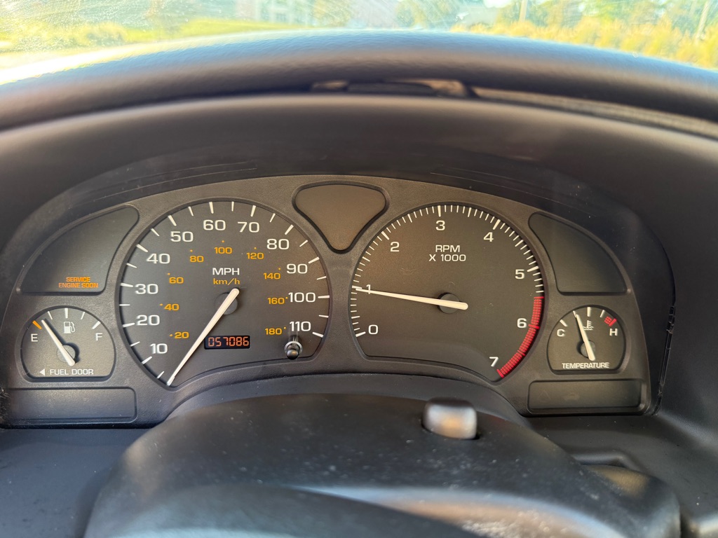 Photo 17 of this SATURN SL1
