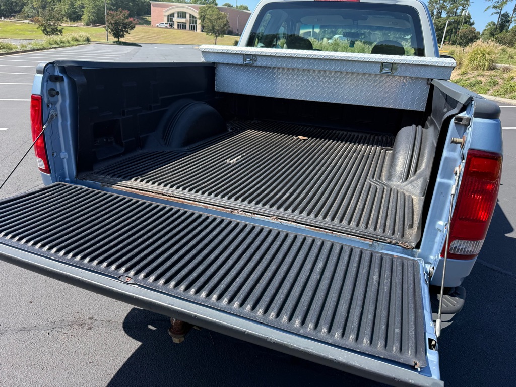 Photo 27 of this FORD F150