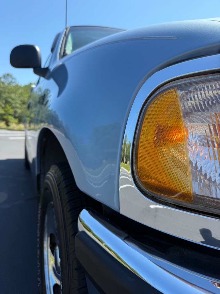 Photo 23 of this FORD F150